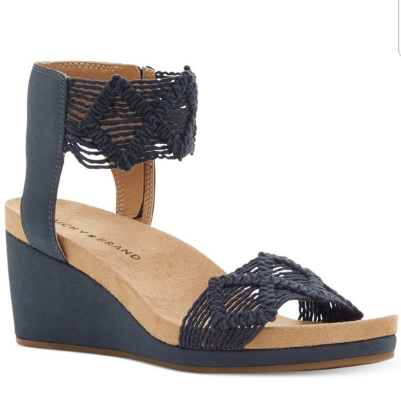 Lucky Brand Shoes - 🔥Final Price🔥 Lucky Brand Kierlo Wedge Sandal